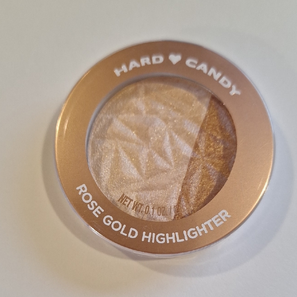 Hard Candy Rose Gold Highlighter - Picture 1 of 1